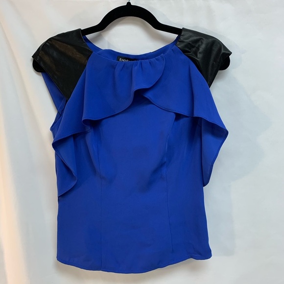 🌟BEBE FAUX LEATHER SHOULDER RUFFLE TOP🌟 - Picture 7 of 7